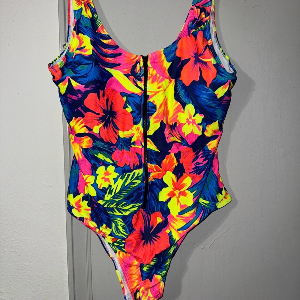 SHEIN Vibrant Floral Kids One Piece Swimsuit